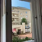 Central, Cozy, Designed 1-Br Apt At Akazienkiez