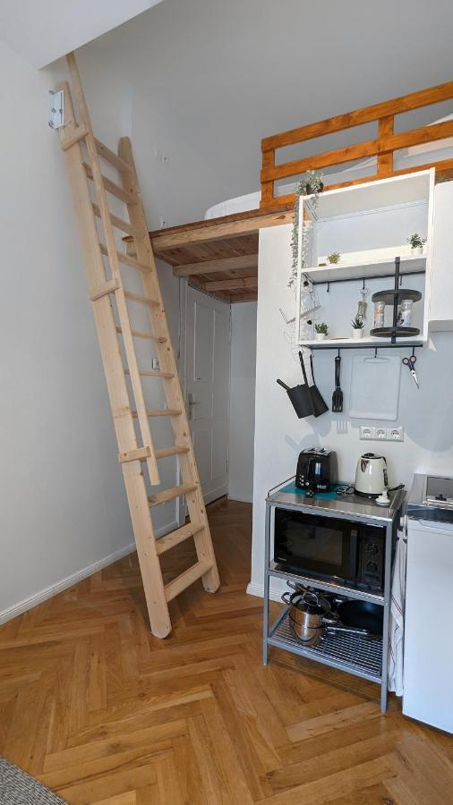 Central, Cozy, Designed 1-br At Akazienkiez Appartement